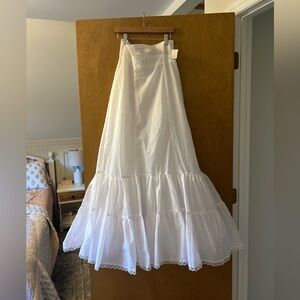 Fit and flare petticoat